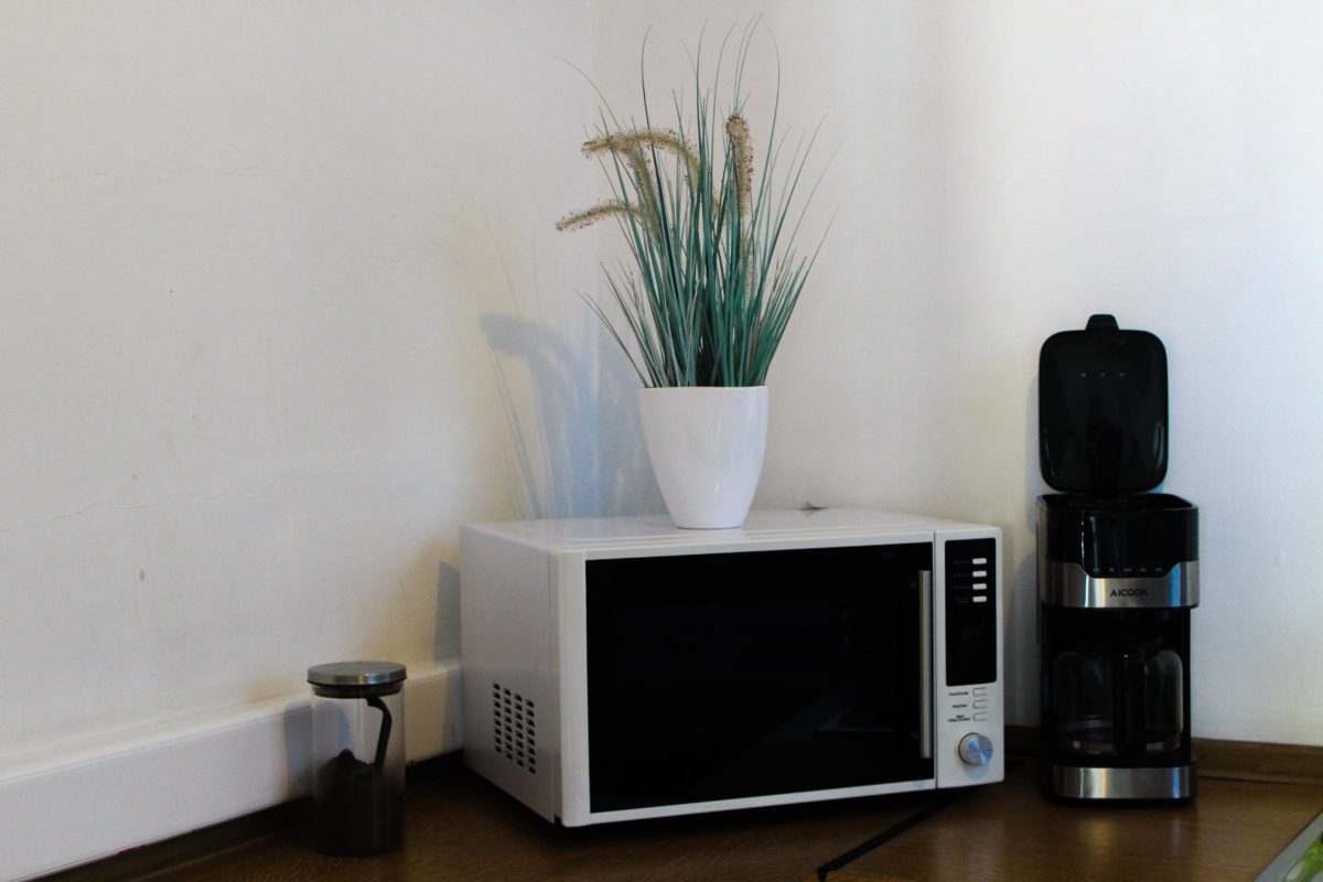 Glashaus Coworking Kitchen Appliances Glashaus Coworking Kitchen Appliances